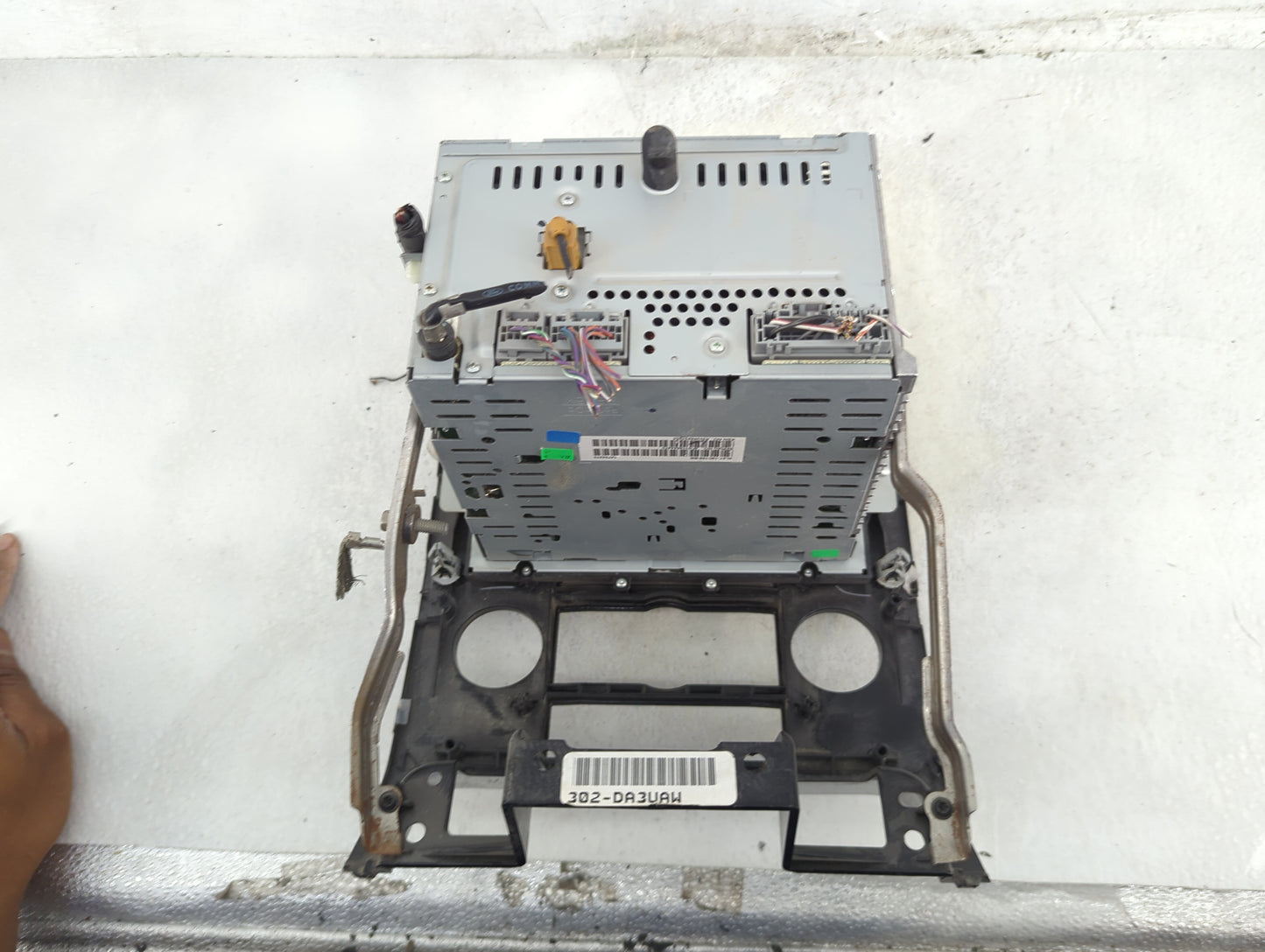 2009 Ford Escape Radio AM FM Cd Player Receiver Replacement P/N:9L8T-19C169-BB Fits OEM Used Auto Parts - Oemusedautoparts1.