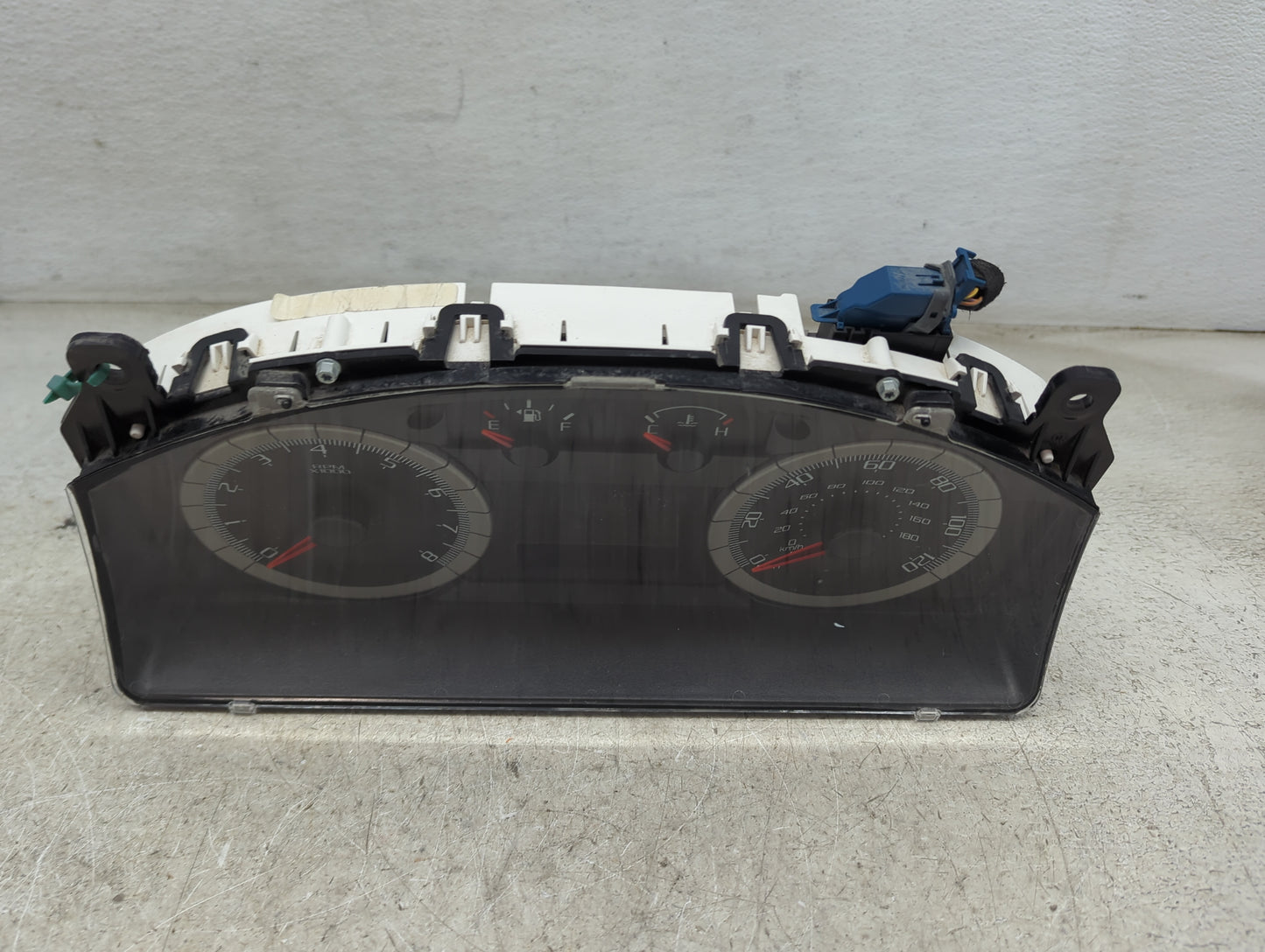 2009 Ford Escape Instrument Cluster Speedometer Gauges P/N:10890 ENMHA Miles: Fits OEM Used Auto Parts - Oemusedautoparts1.c