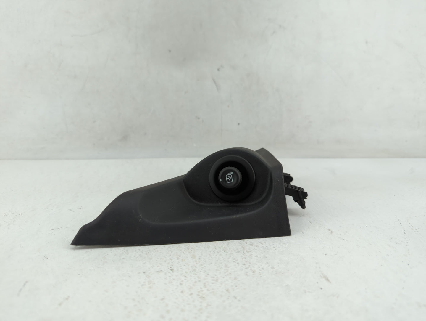 2009 Ford Escape Black Driver Mirror Switch - Oemusedautoparts1.com