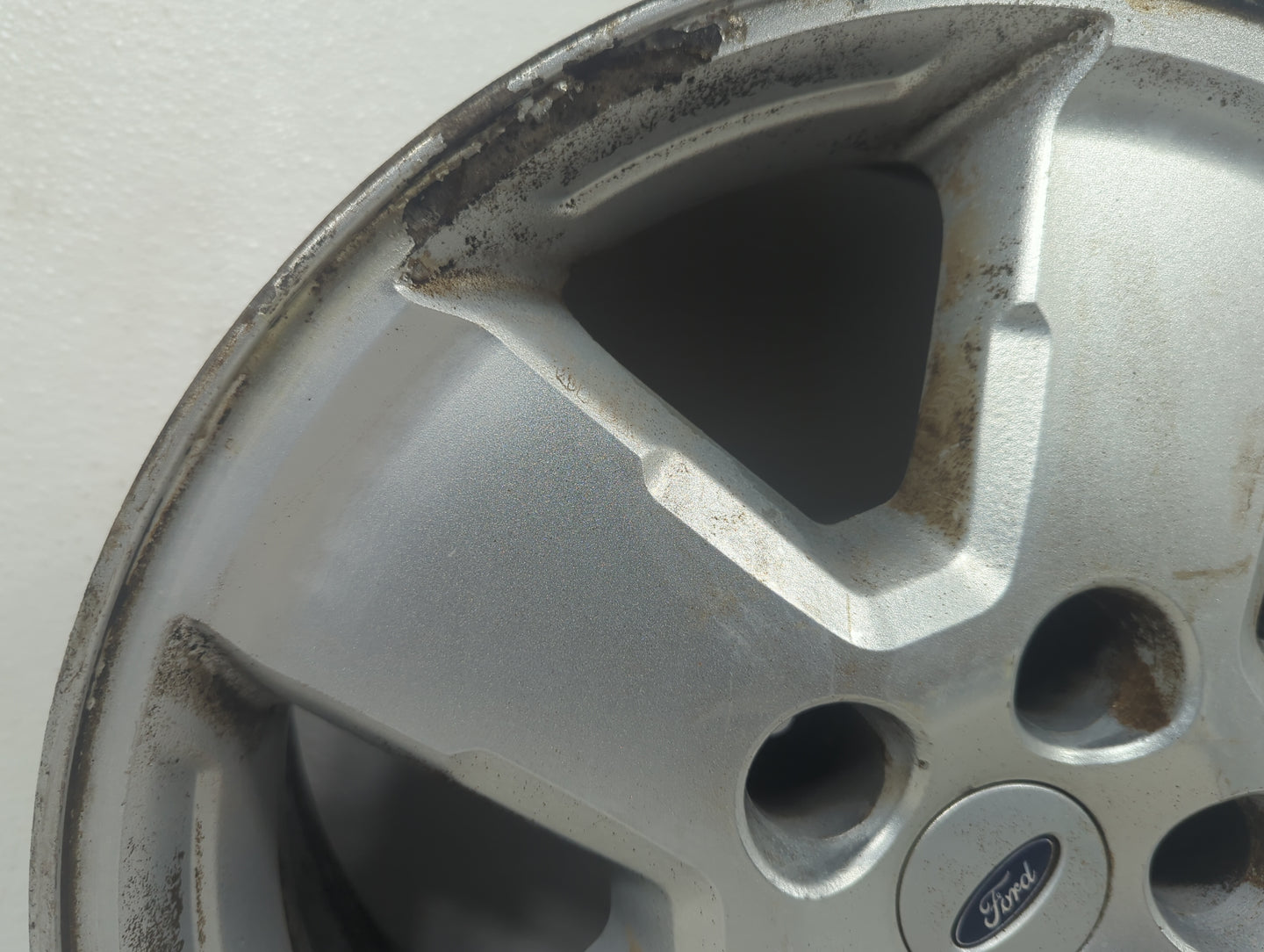 2009 Ford Escape Oem Wheel Rim - Oemusedautoparts1.com