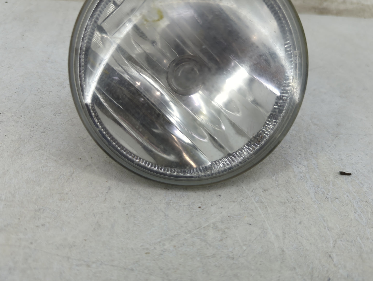 2007-2010 Ford Escape Driver Left Oem Fog Light Lamp 5024446 - Oemusedautoparts1.com