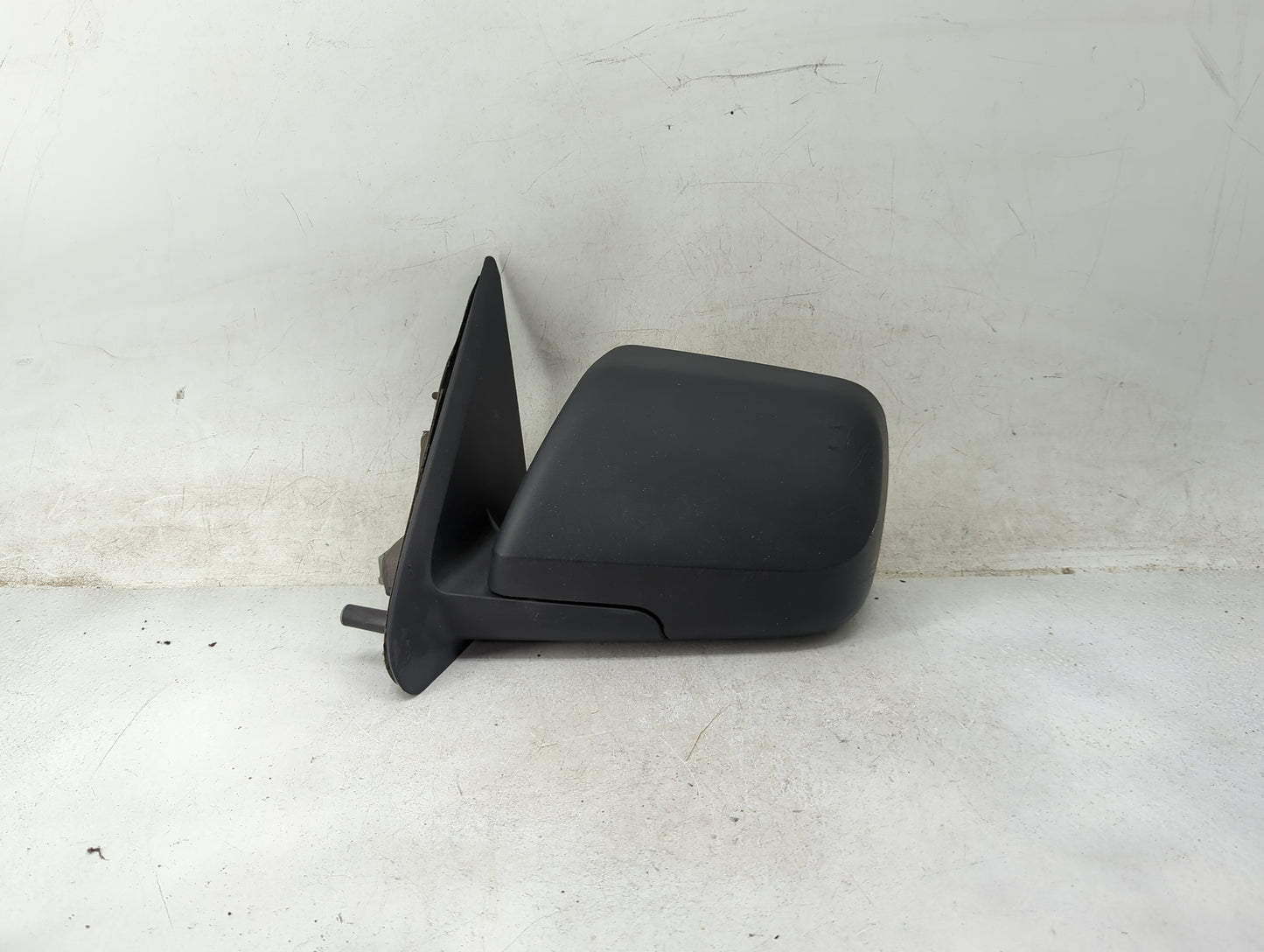 2008-2009 Ford Escape Driver Side View Mirror - Left Door Mirror OEM Used - Oemusedautoparts1.com