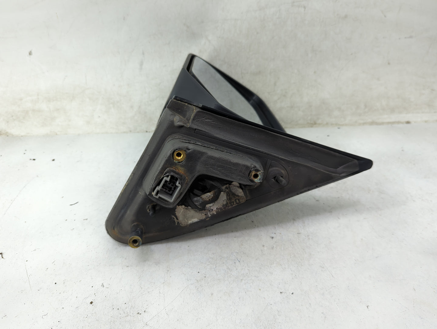 2008-2009 Ford Escape Driver Side View Mirror - Left Door Mirror OEM Used - Oemusedautoparts1.com