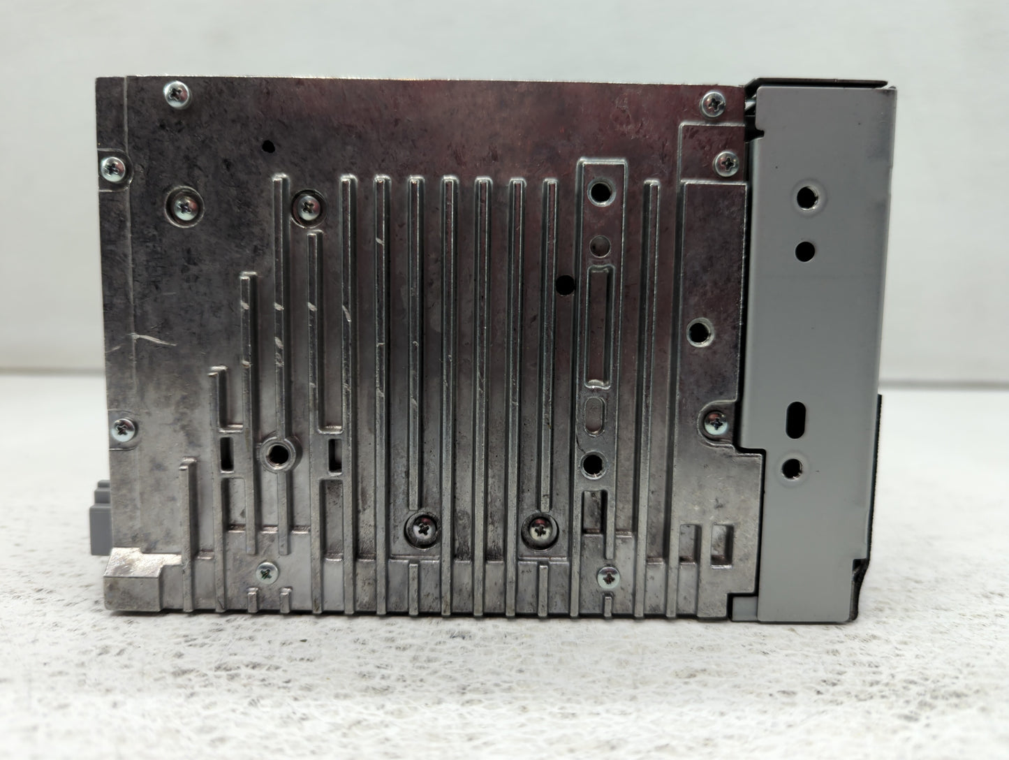 2009 Ford Escape Radio AM FM Cd Player Receiver Replacement P/N:9L8T-19C158-BB Fits OEM Used Auto Parts - Oemusedautoparts1.