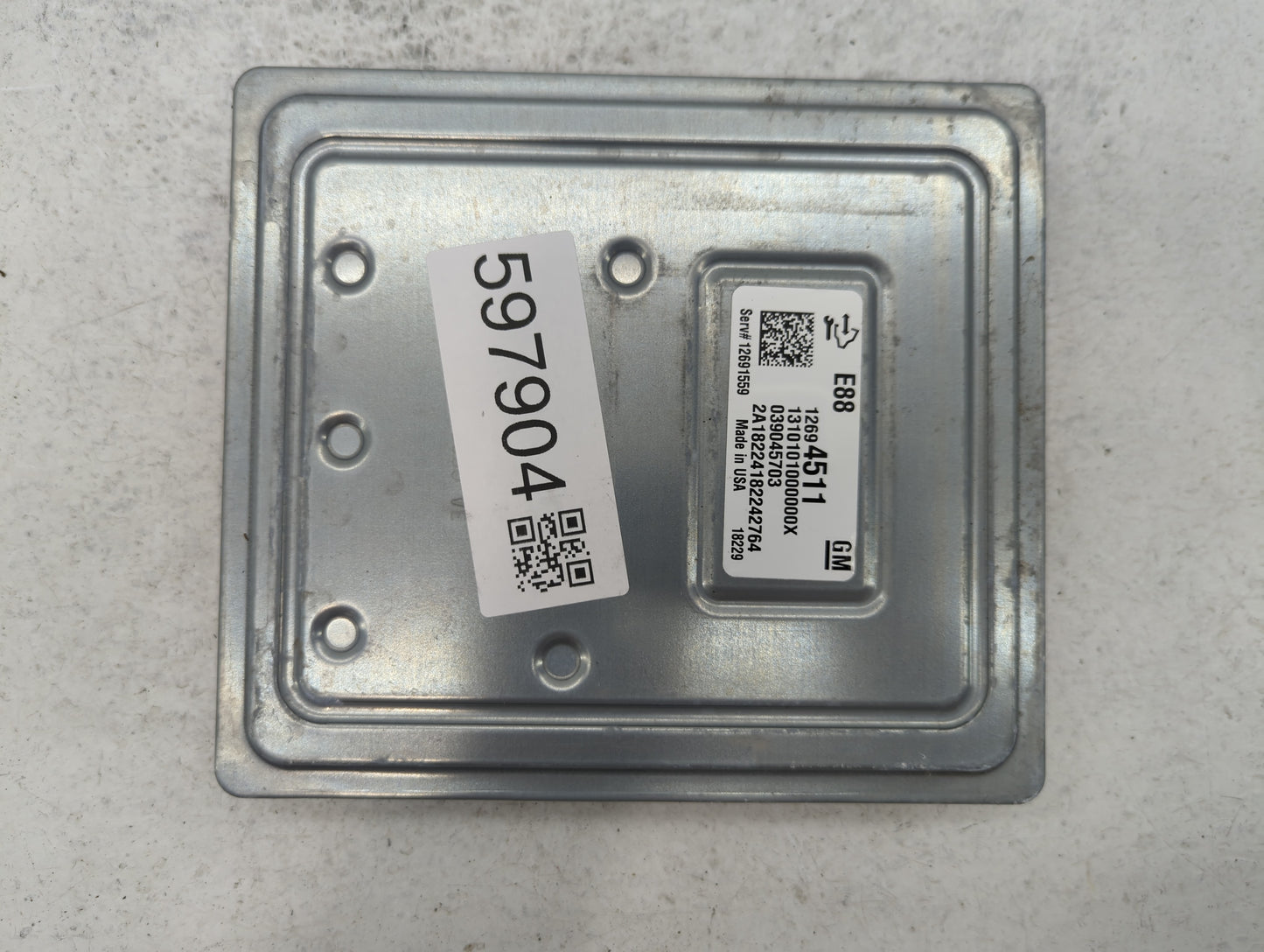 2009 Ford Escape PCM Engine Control Computer ECU ECM PCU OEM P/N:12694511 Fits Fits 2010 2011 OEM Used Auto Parts - Oemuseda