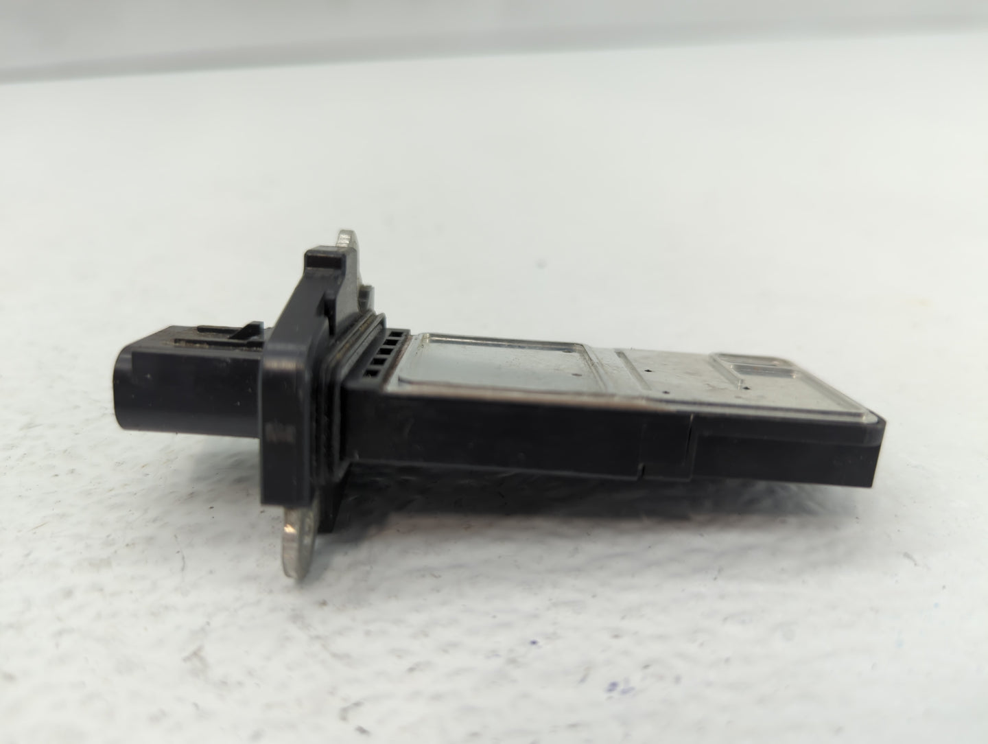 2005-2012 Ford Escape Mass Air Flow Meter Maf - Oemusedautoparts1.com