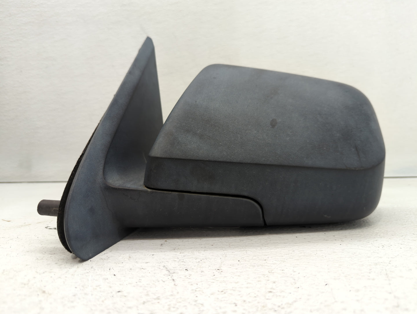 2008-2009 Ford Escape Driver Side View Mirror - Left Door Mirror OEM Used - Oemusedautoparts1.com