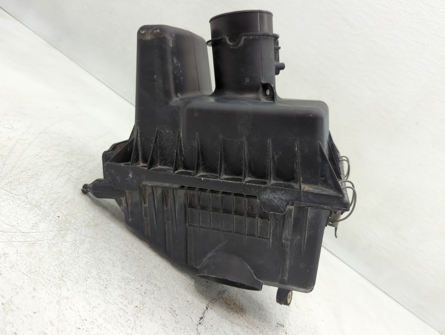 2009-2012 Ford Escape Air Cleaner Intake-duct Hose Tube 641060 - Oemusedautoparts1.com