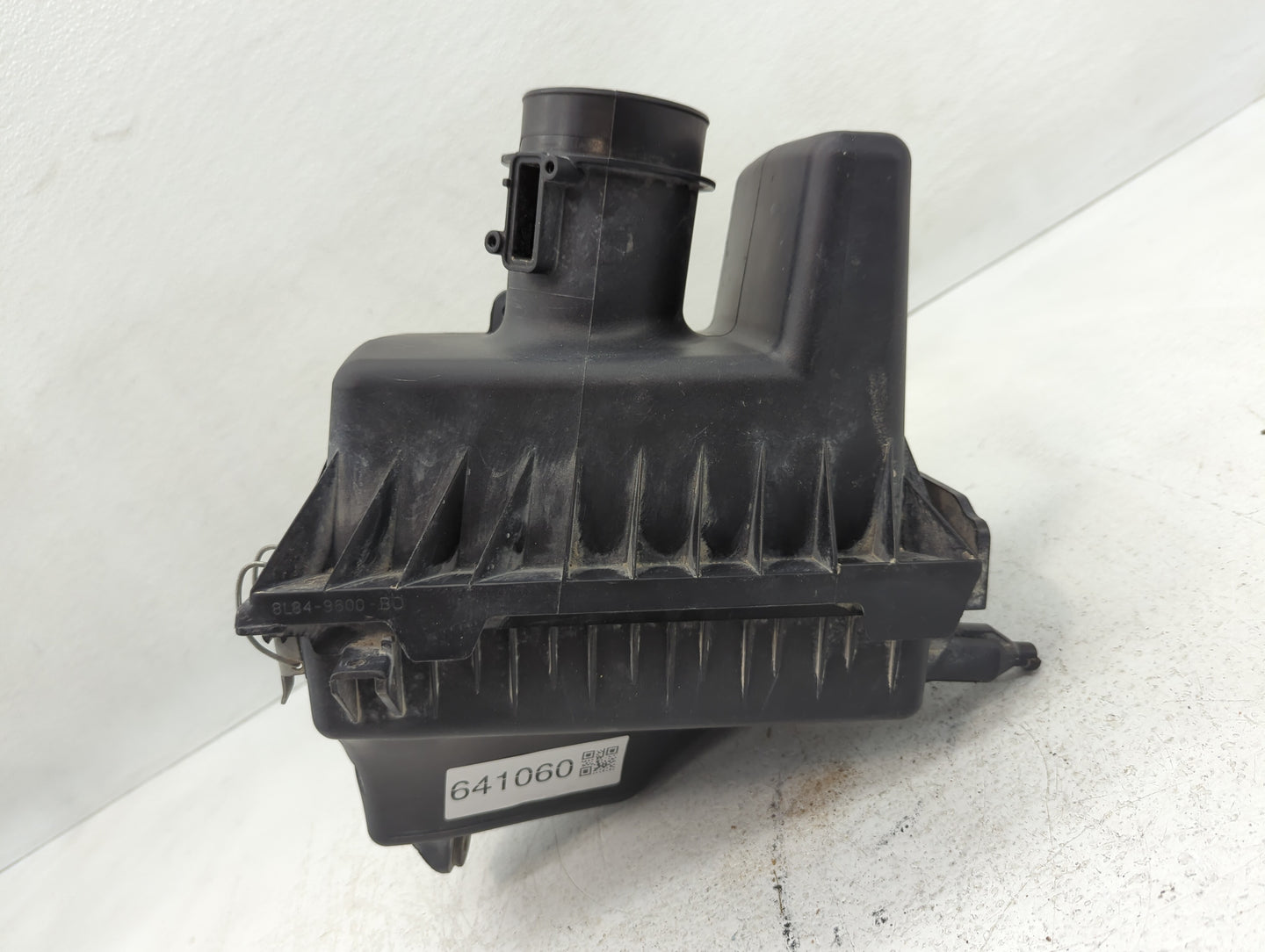 2009-2012 Ford Escape Air Cleaner Intake-duct Hose Tube 641060 - Oemusedautoparts1.com
