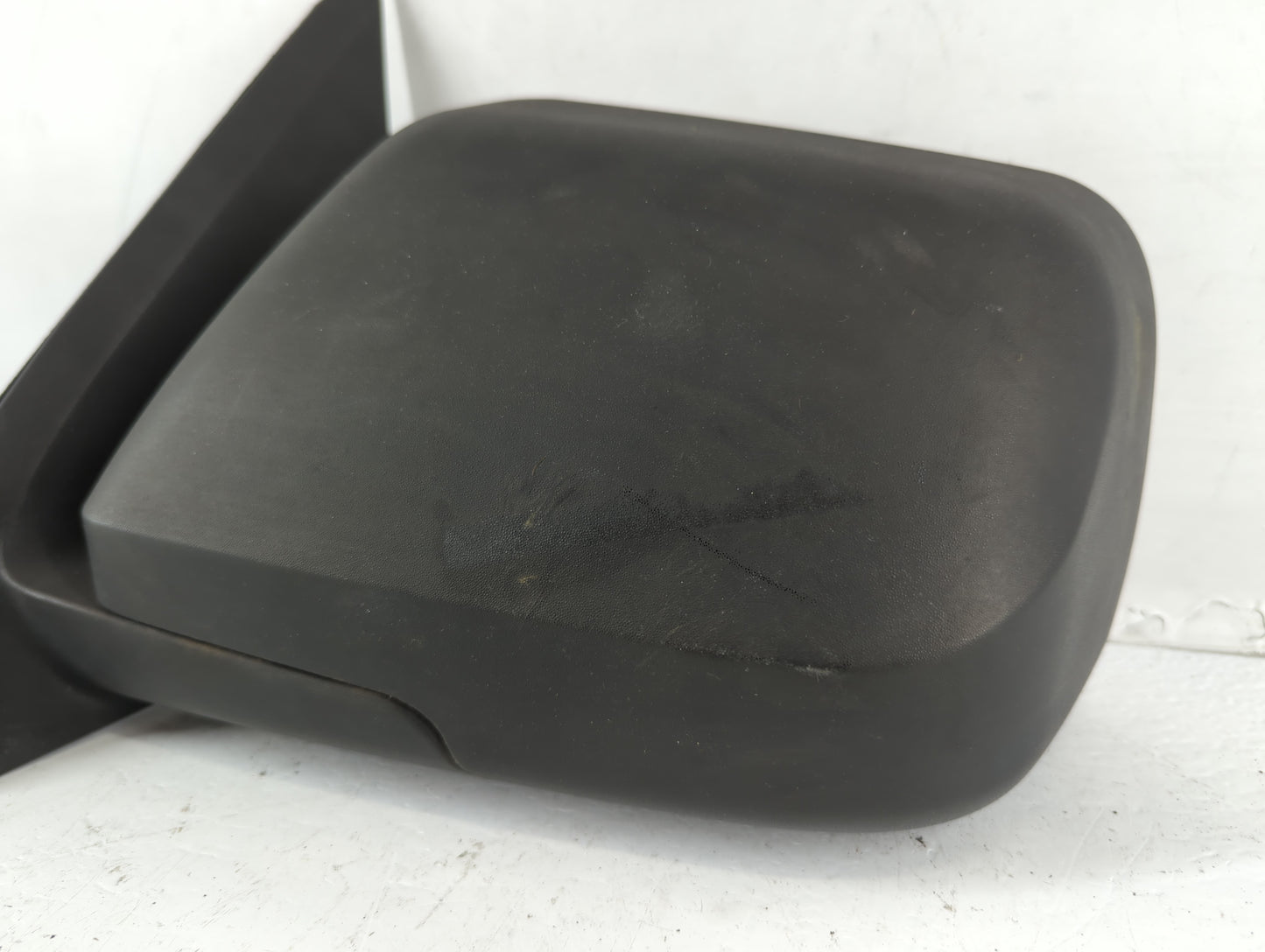 2008-2009 Ford Escape Driver Side View Mirror - Left Door Mirror OEM Used - Oemusedautoparts1.com