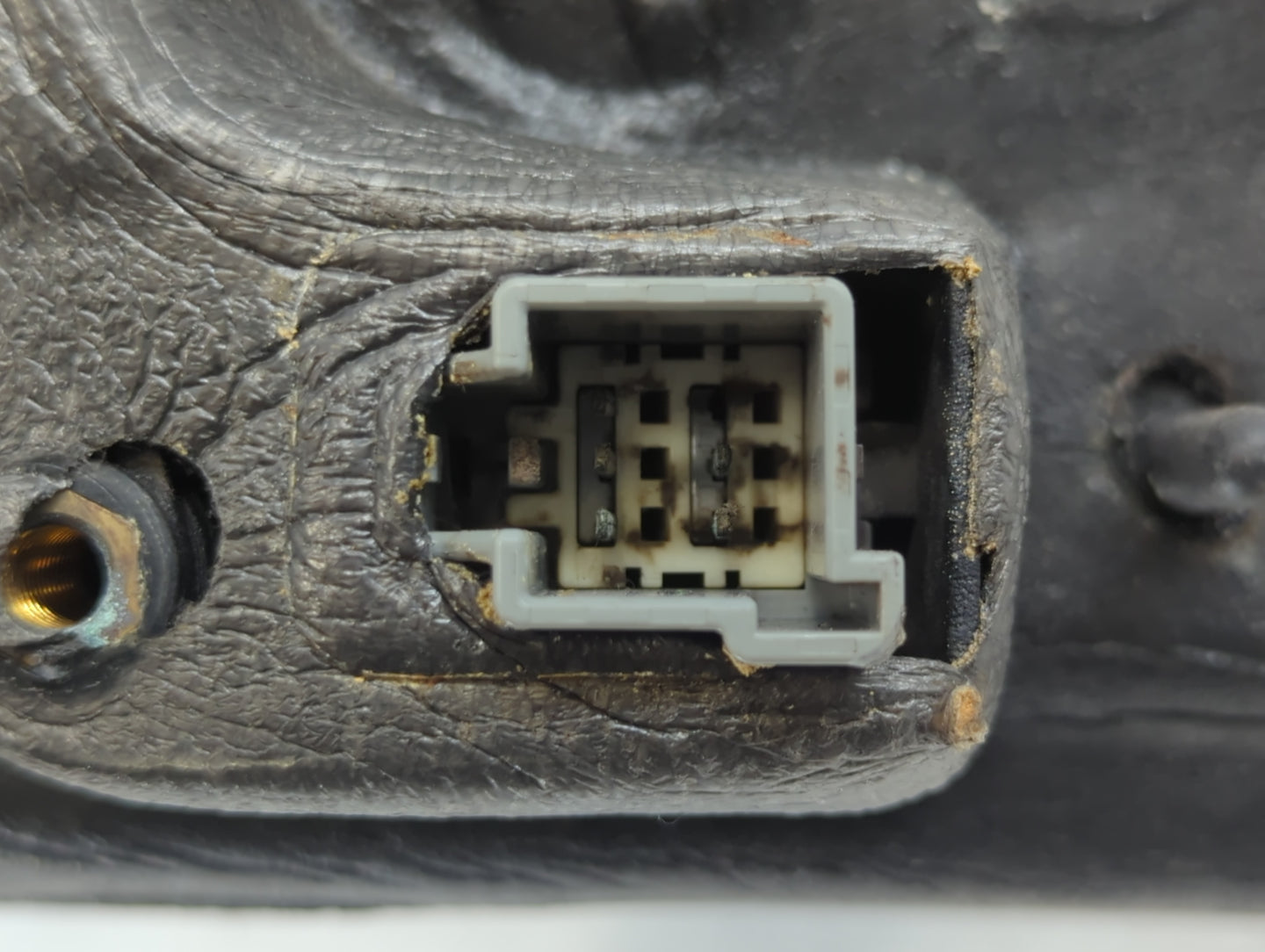 2008-2009 Ford Escape Side Mirror Replacement Driver Left View Door Mirror Fits Fits 2008 2009 OEM Used Auto Parts - Oemused