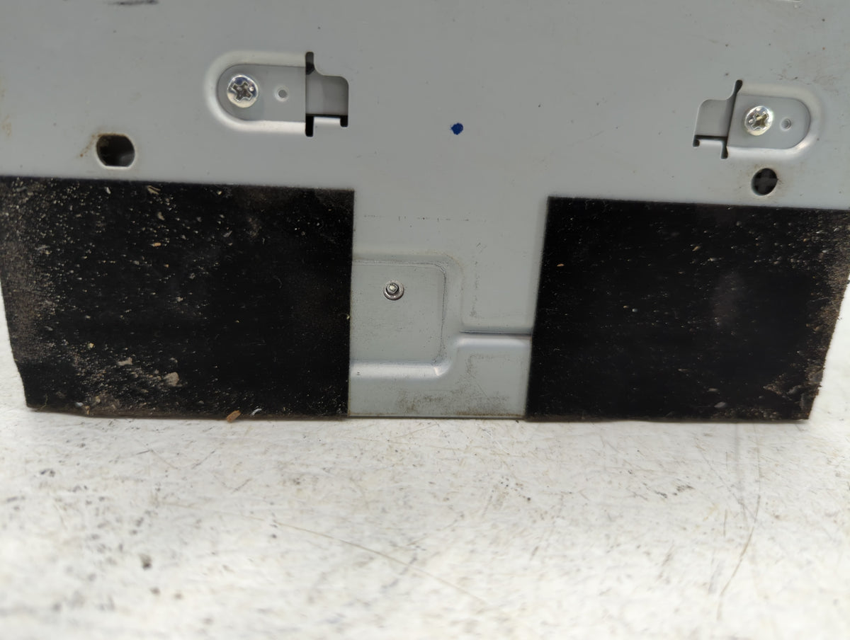 2009-2009 Ford Escape Am Fm Cd Player Radio Receiver 725931 - Oemusedautoparts1.com