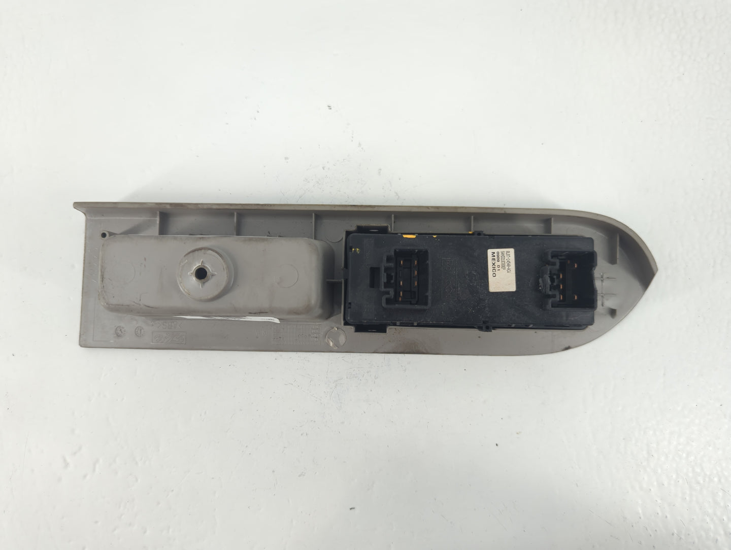 2008-2012 Ford Escape Master Power Window Switch Replacement Driver Side Left P/N:8L8T-14540-ACW Fits OEM Used Auto Parts - 