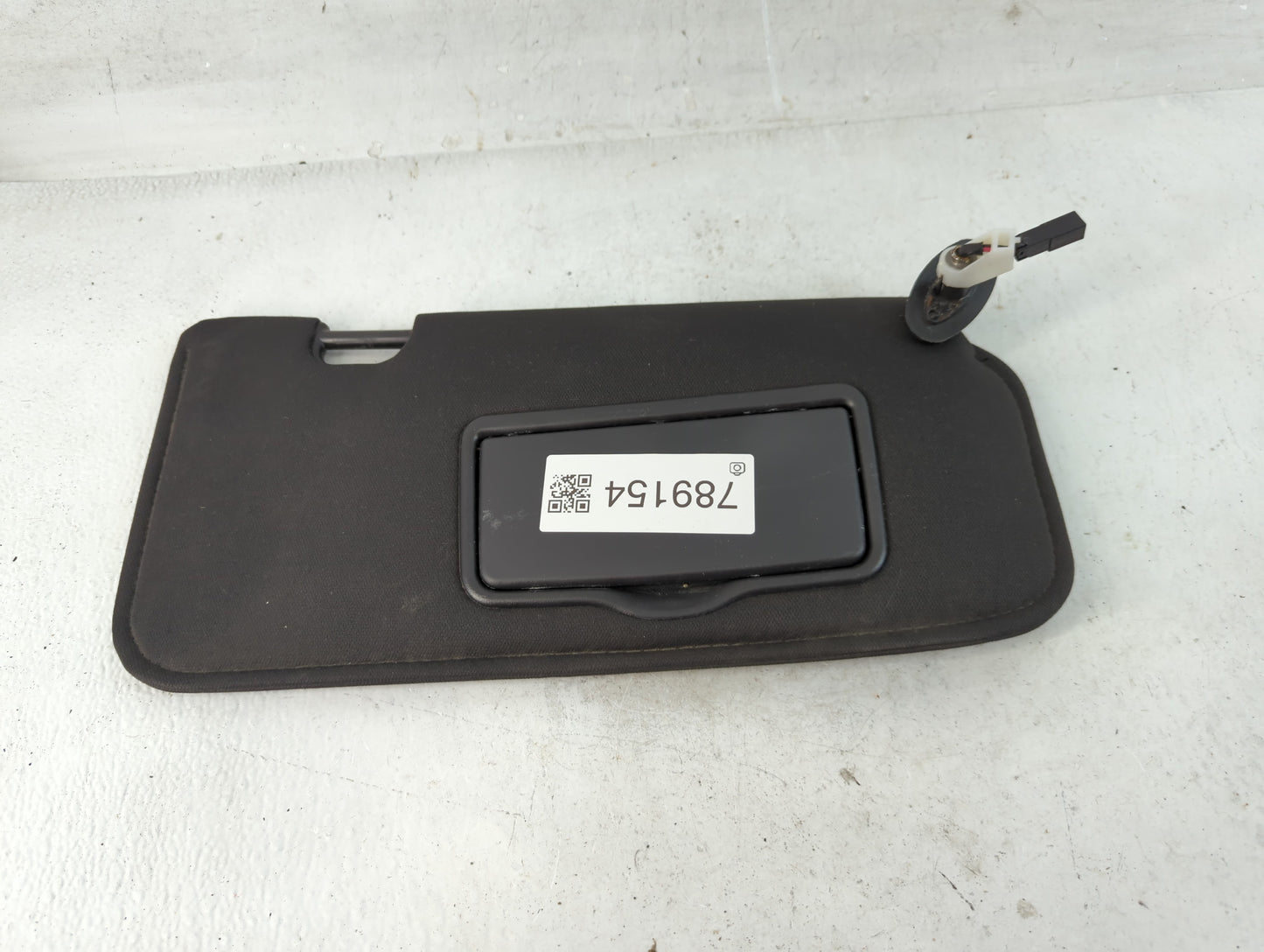 2008-2009 Ford Escape Sun Visor Shade Replacement Passenger Right Mirror Fits Fits 2008 2009 OEM Used Auto Parts - Oemusedau