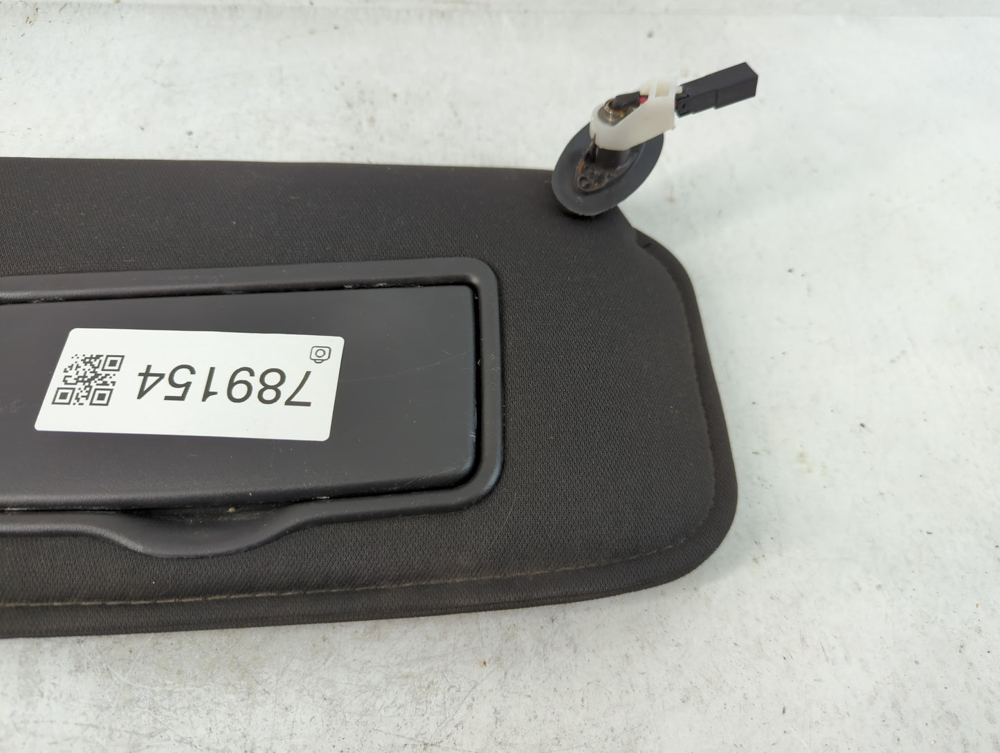 2008-2009 Ford Escape Sun Visor Shade Replacement Passenger Right Mirror Fits Fits 2008 2009 OEM Used Auto Parts - Oemusedau