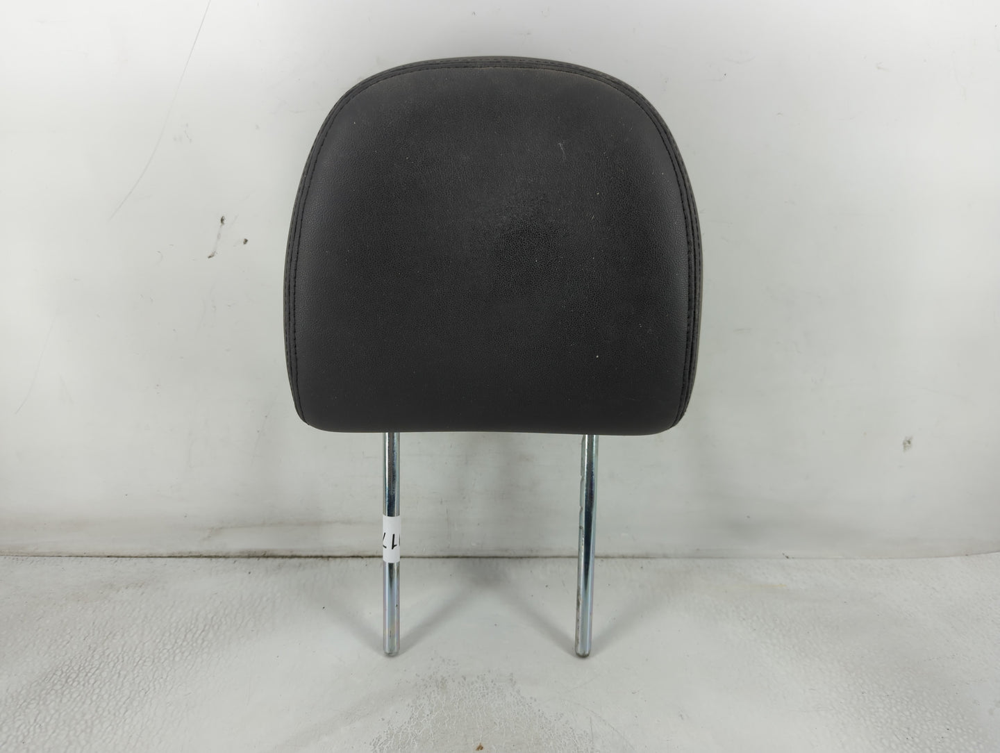 2009 Ford Escape Headrest Head Rest Front Driver Passenger Seat Fits OEM Used Auto Parts - Oemusedautoparts1.com