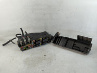2009 Ford Escape Fusebox Fuse Box Panel Relay Module P/N:8L8T-14A003-AE 3B0790100 Fits OEM Used Auto Parts - Oemusedautopart