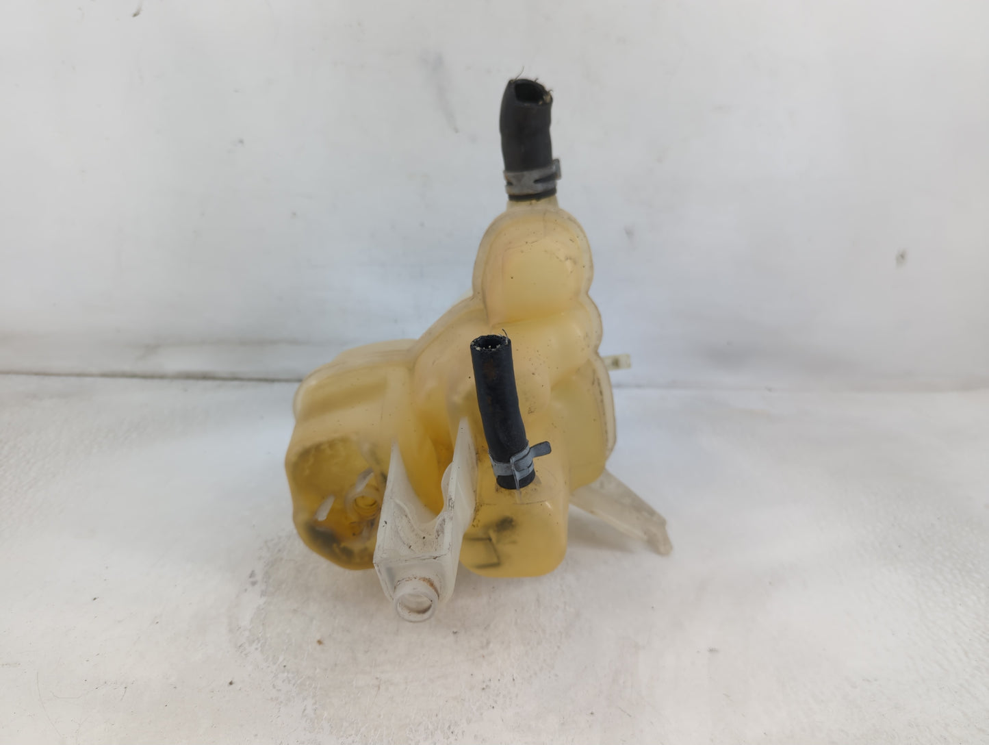2001-2012 Ford Escape Radiator Coolant Overflow Expansion Tank Bottle 789179 - Oemusedautoparts1.com