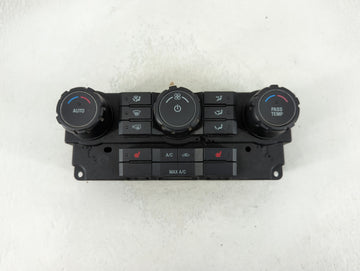 2009 Ford Escape Climate Control Module Temperature AC/Heater Replacement P/N:9L84-18C612-BA Fits OEM Used Auto Parts - Oemu