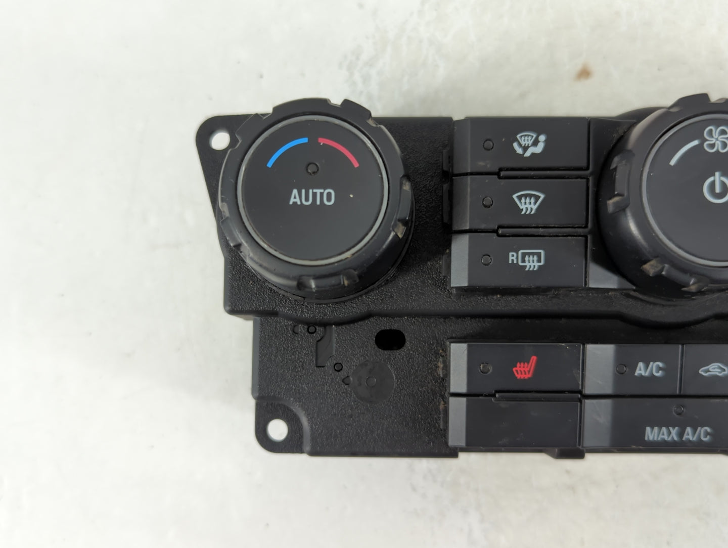 2009 Ford Escape Climate Control Module Temperature AC/Heater Replacement P/N:9L84-18C612-BA Fits OEM Used Auto Parts - Oemu