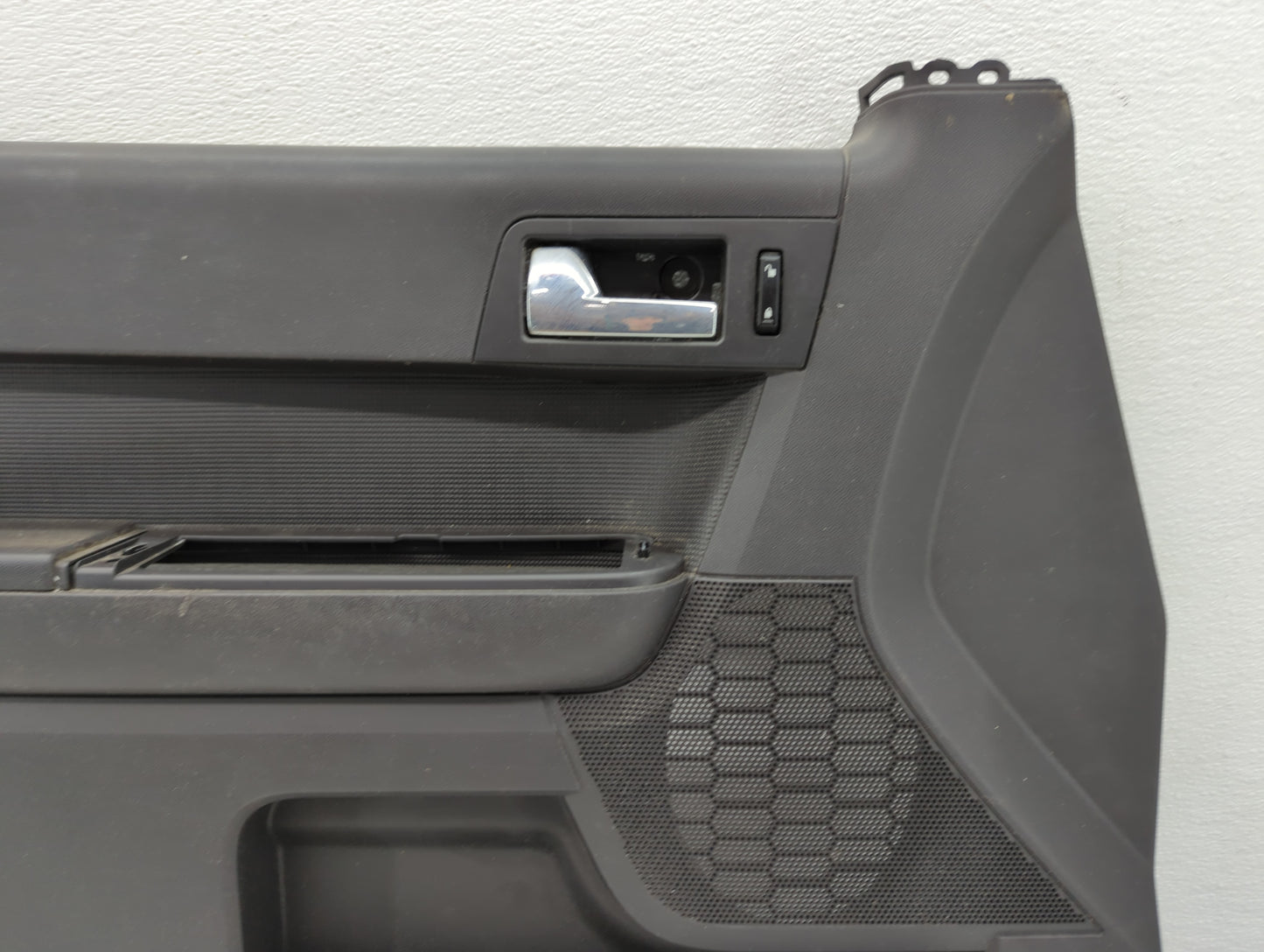 2009 Ford Escape Front Left Driver Interior Door Panel Trim - Oemusedautoparts1.com