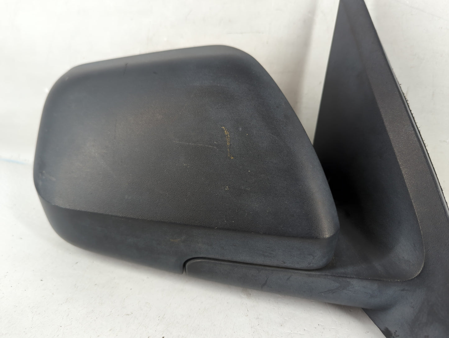 2008-2009 Ford Escape Passenger Side View Mirror - Right Door Mirror OEM Used - Oemusedautoparts1.com
