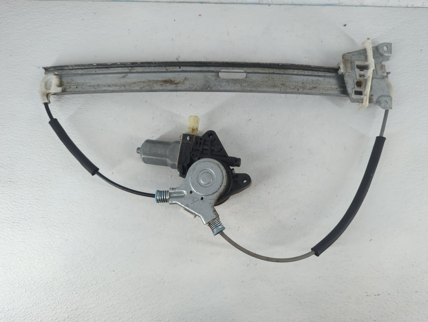 2008-2012 Ford Escape Window Regulator Passenger Front - Oemusedautoparts1.com