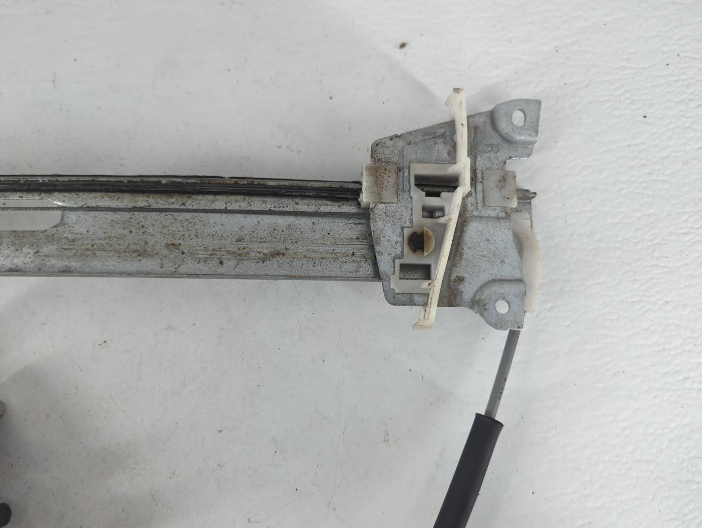 2008-2012 Ford Escape Window Regulator Passenger Front - Oemusedautoparts1.com