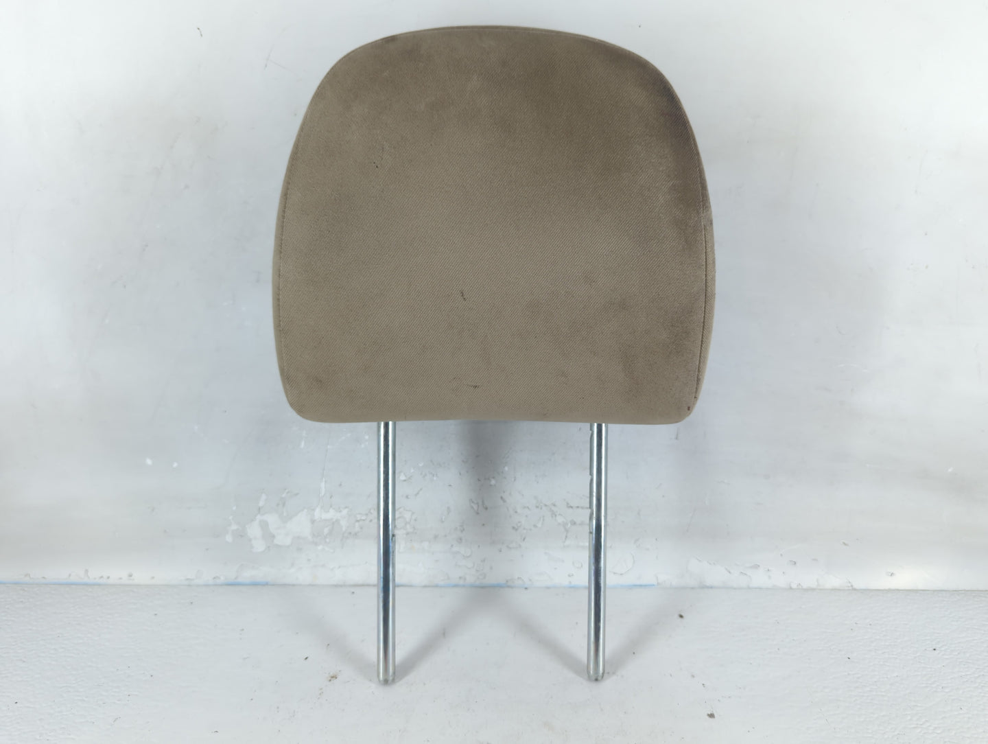 2009 Ford Escape Headrest Head Rest Front Driver Passenger Seat Fits OEM Used Auto Parts - Oemusedautoparts1.com