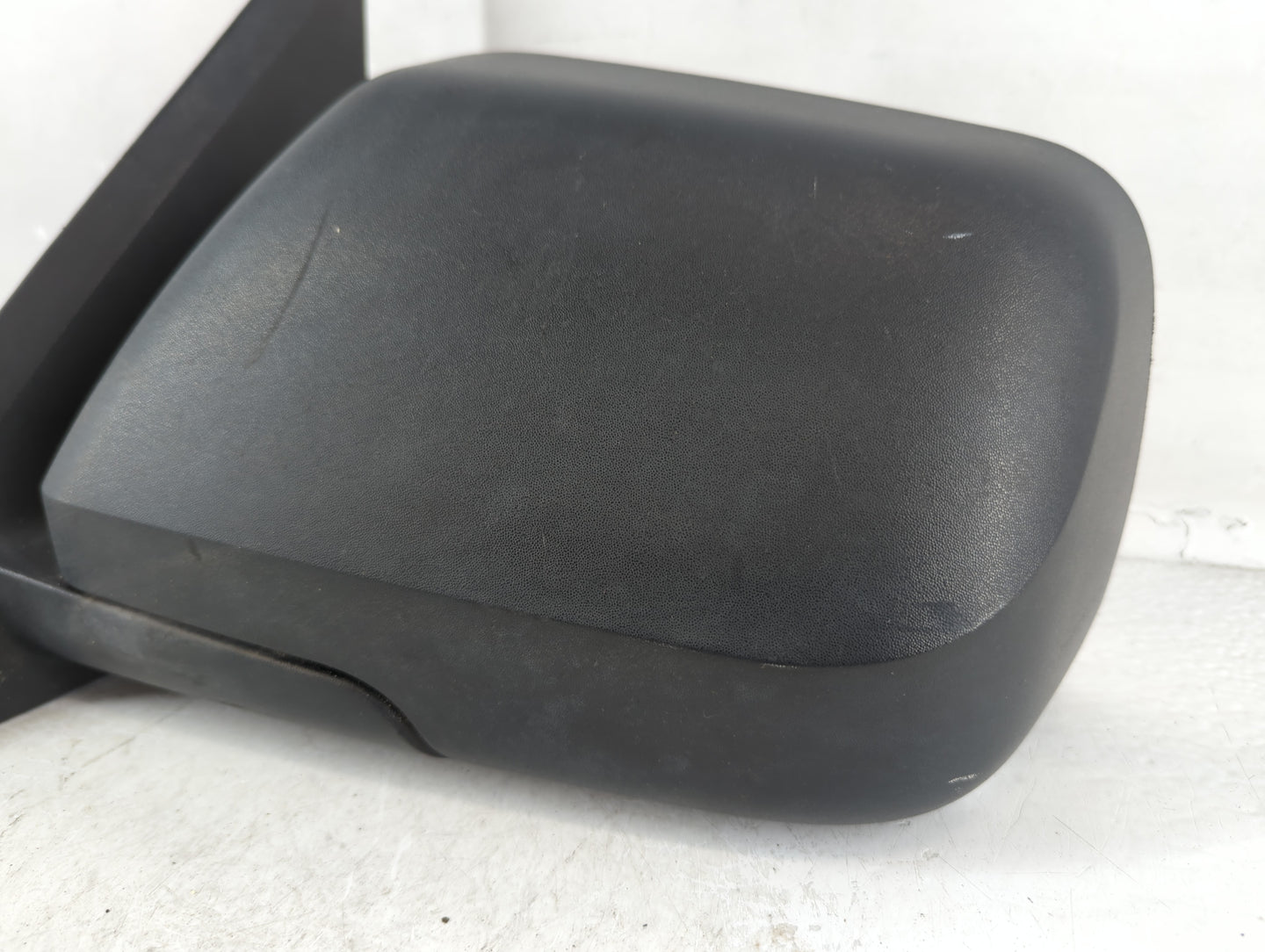 2008-2009 Ford Escape Driver Side View Mirror - Left Door Mirror OEM Used - Oemusedautoparts1.com