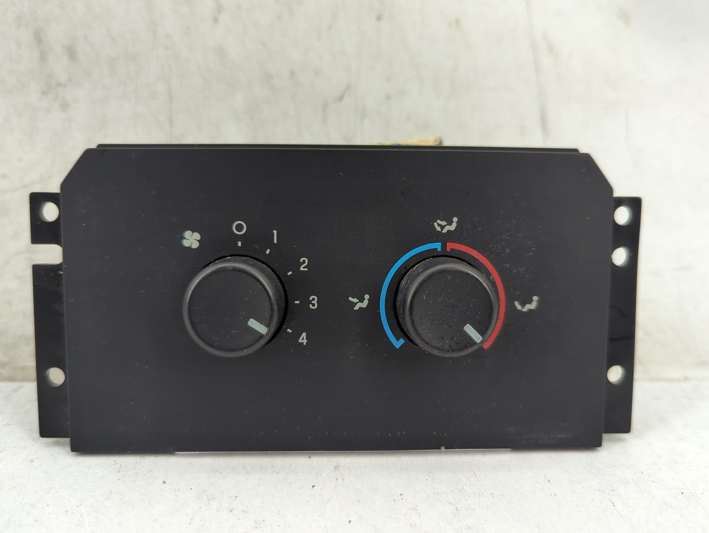 2007-2014 Ford Expedition Climate Control Module Temperature AC/Heater Replacement P/N:8L14-19980-AB VP8L1H-19980-AB Fits OE
