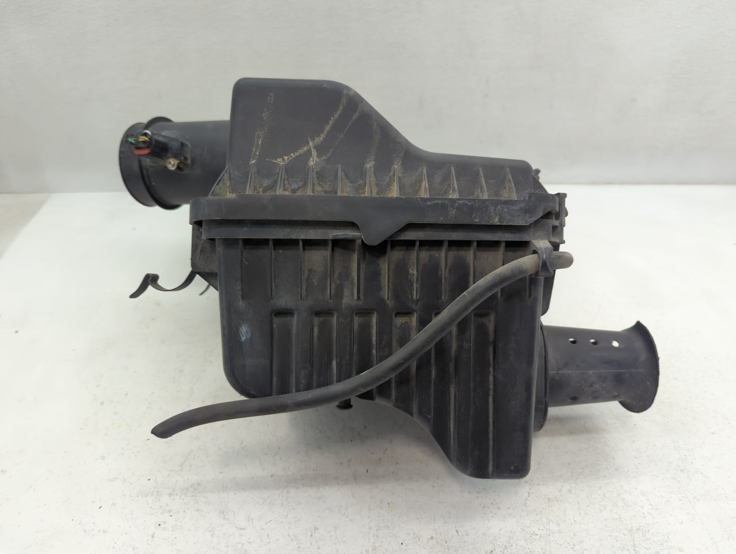 2009-2010 Ford Expedition Air Cleaner Intake-duct Hose Tube - Oemusedautoparts1.com