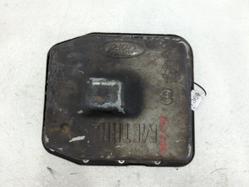 2009-2014 Ford Expedition Engine Oil Pan Fits Fits 2009 2010 2011 2012 2013 2014 OEM Used Auto Parts - Oemusedautoparts1.com