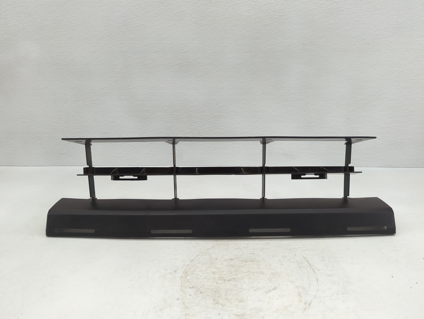 2009 Ford Expedition Front Bumper - Oem - Oemusedautoparts1.com