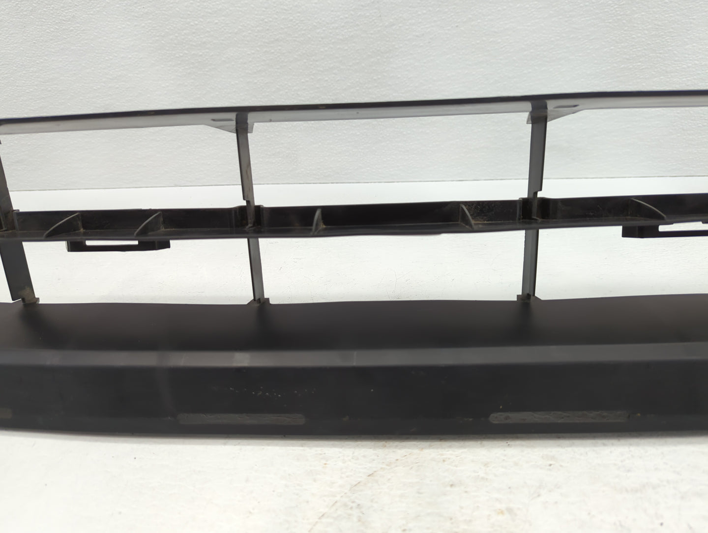 2009 Ford Expedition Front Bumper - Oem - Oemusedautoparts1.com
