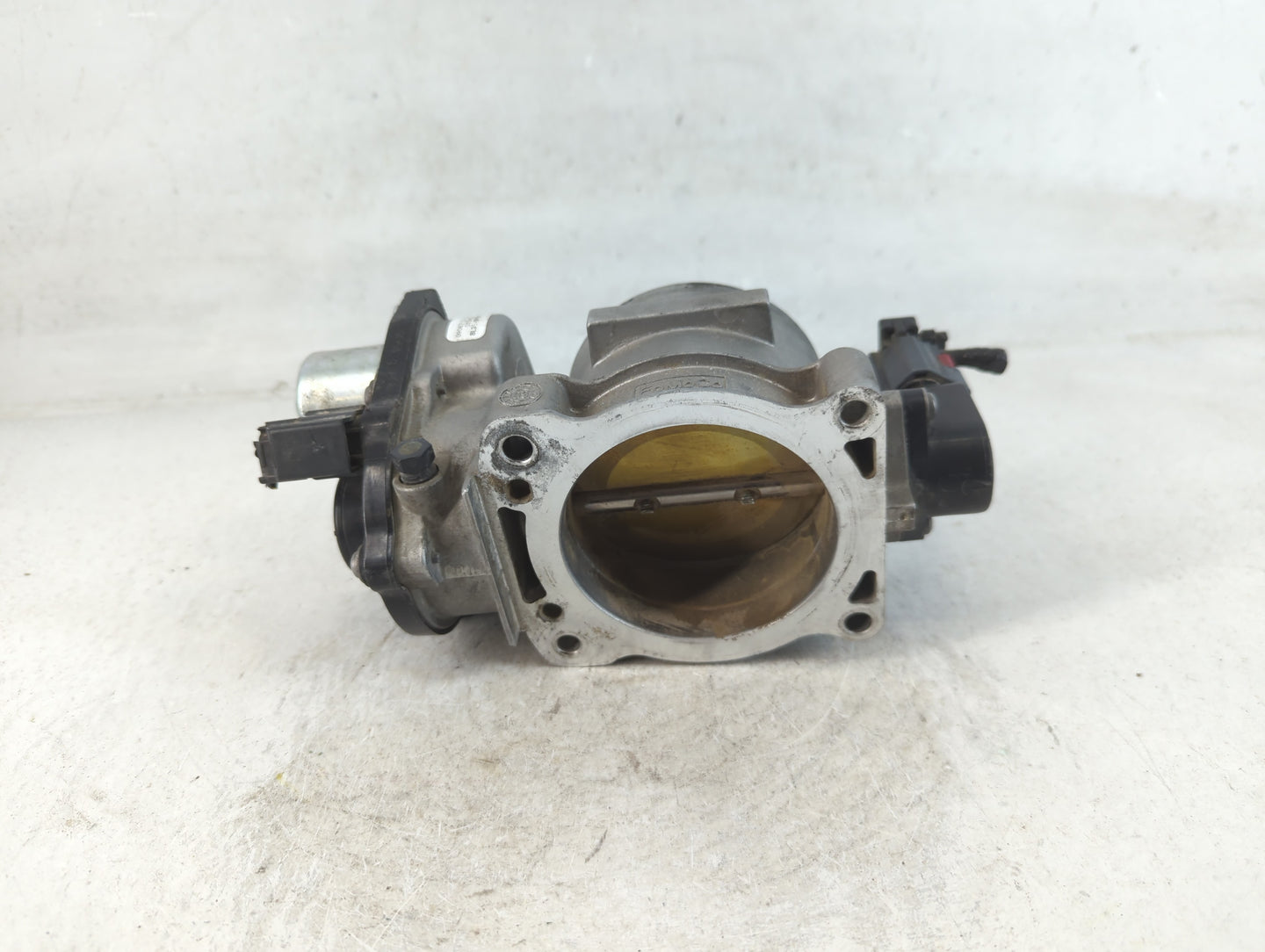 2009 Ford Expedition Throttle Body P/N:09087 C108Q Fits Fits 2004 2005 2006 2007 2008 2010 OEM Used Auto Parts - Oemusedauto