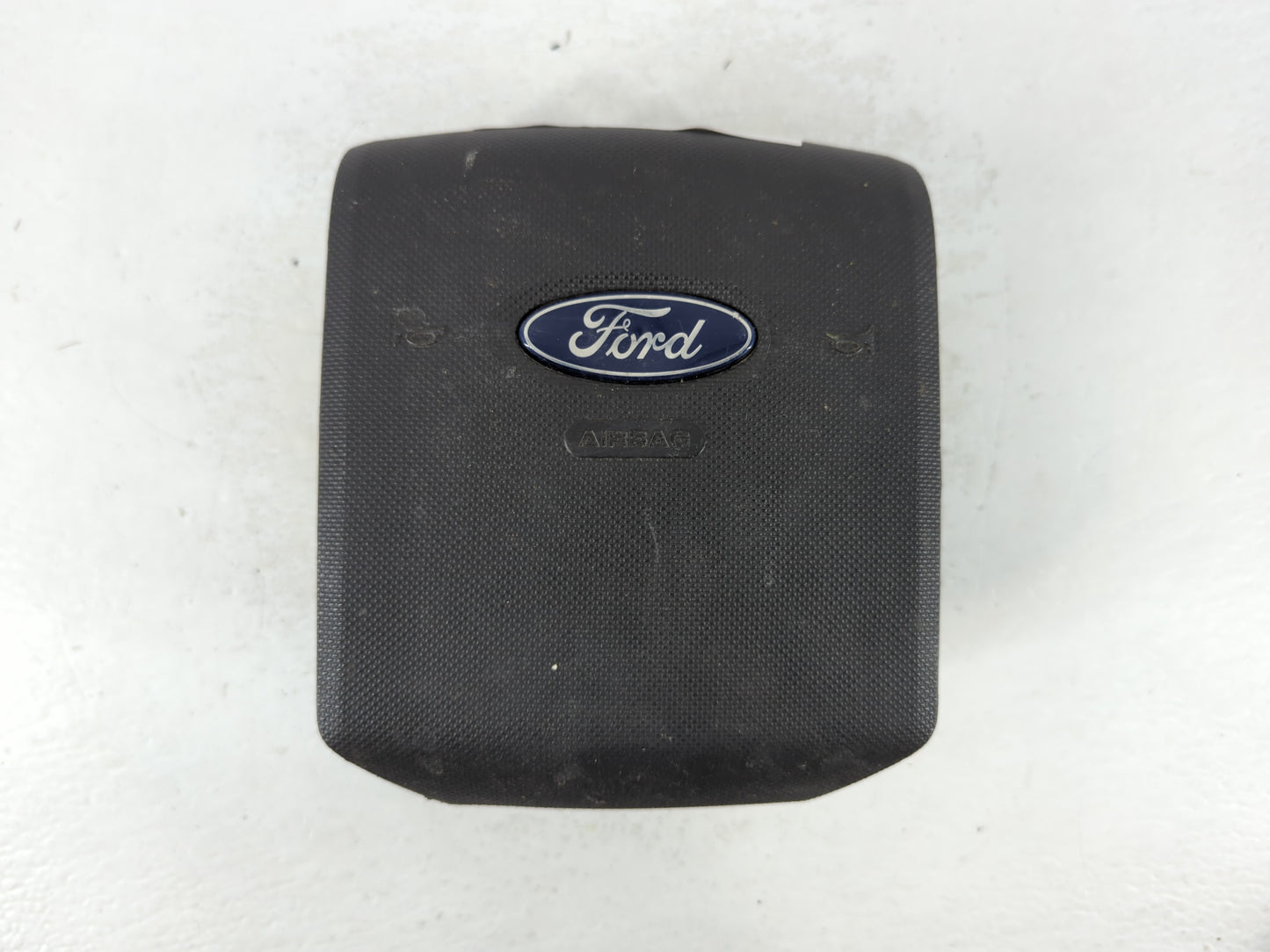 2009 Ford Expedition Air Bag Driver Left Steering Wheel Mounted P/N:8L1478043B 8118335Z1C019 Fits OEM Used Auto Parts - Oemu