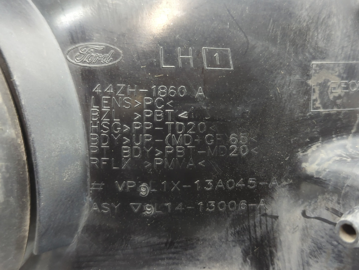 2009 Ford Expedition Driver Left Oem Head Light Headlight Lamp - Oemusedautoparts1.com