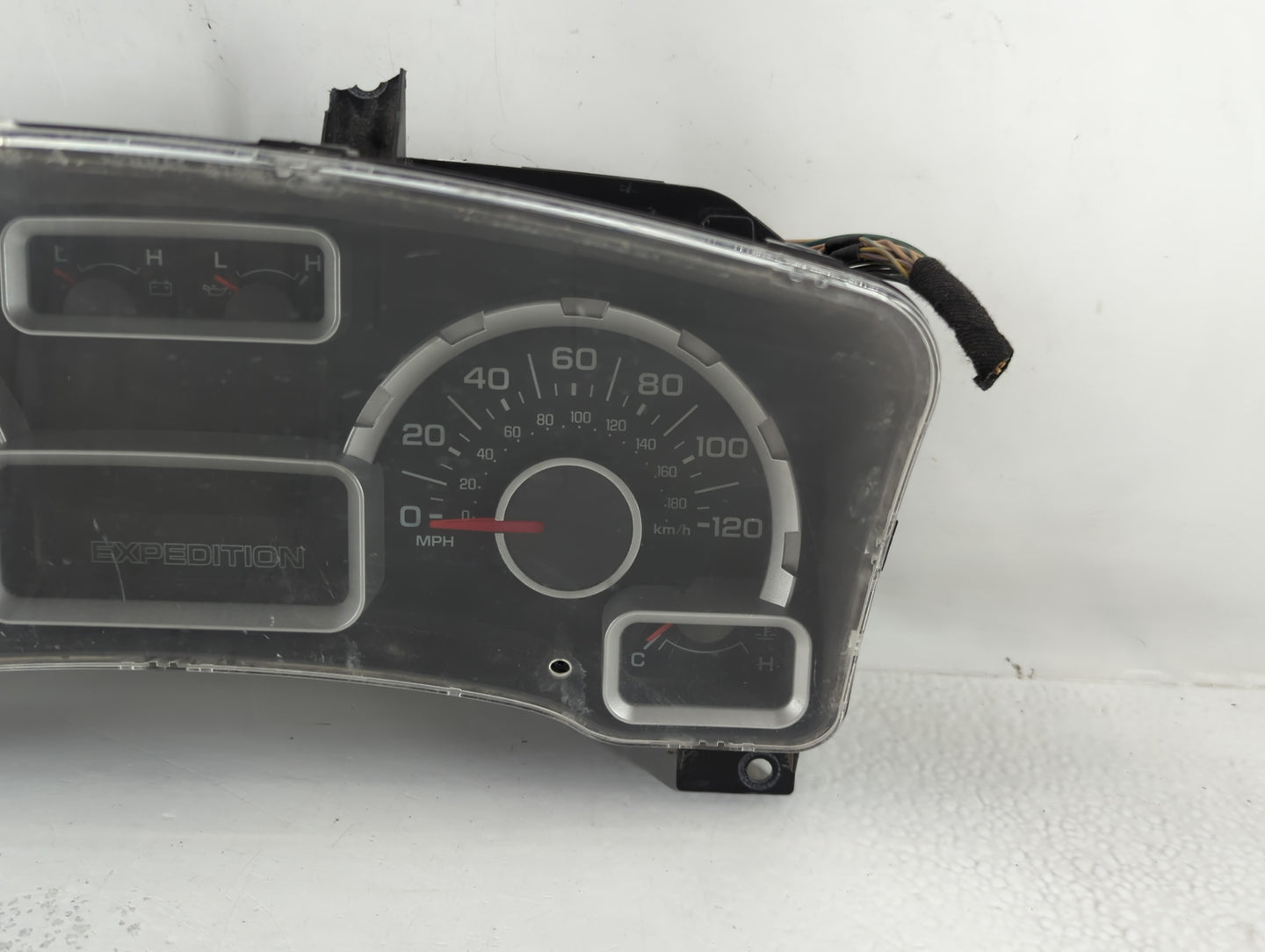 2009 Ford Expedition Instrument Cluster Speedometer Gauges P/N:R79DH 7L1T-10849 Fits OEM Used Auto Parts - Oemusedautoparts1