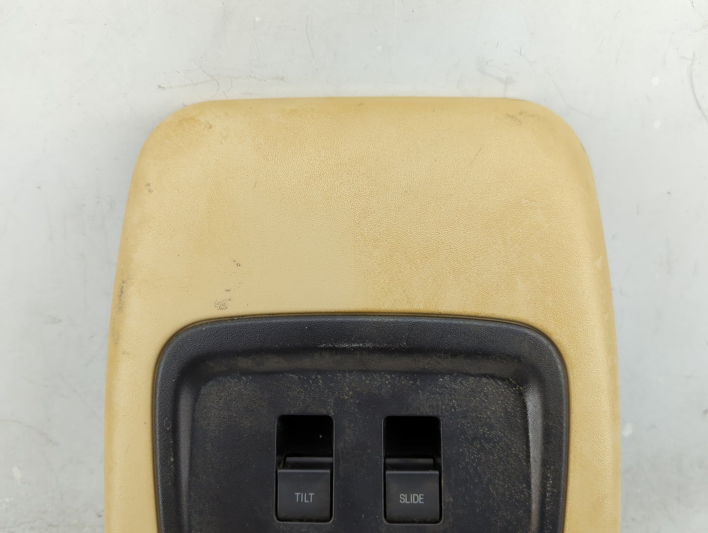 2009 Ford Explorer Overhead Roof Console - Oemusedautoparts1.com