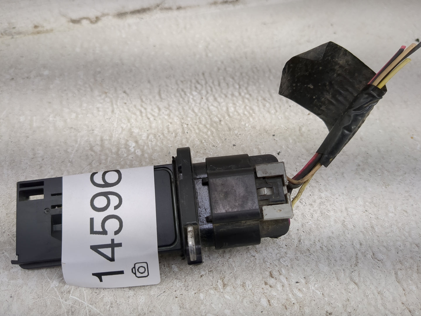 2004-2012 Ford Explorer Mass Air Flow Meter Maf - Oemusedautoparts1.com