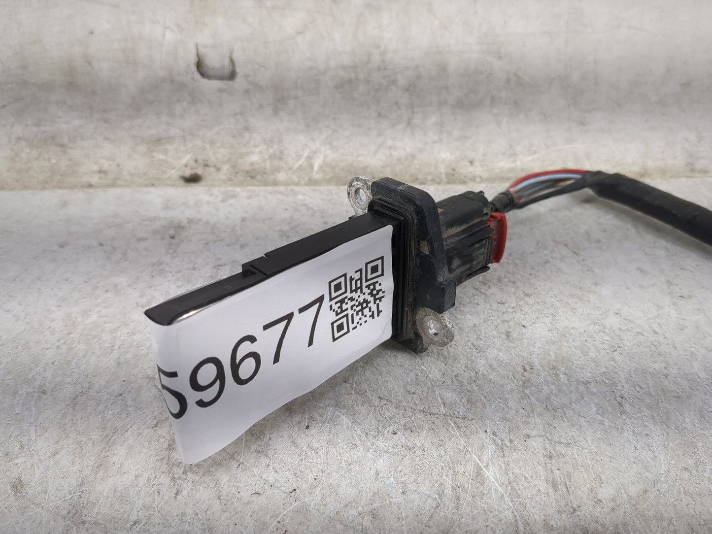 2004-2012 Ford Explorer Mass Air Flow Meter Maf - Oemusedautoparts1.com
