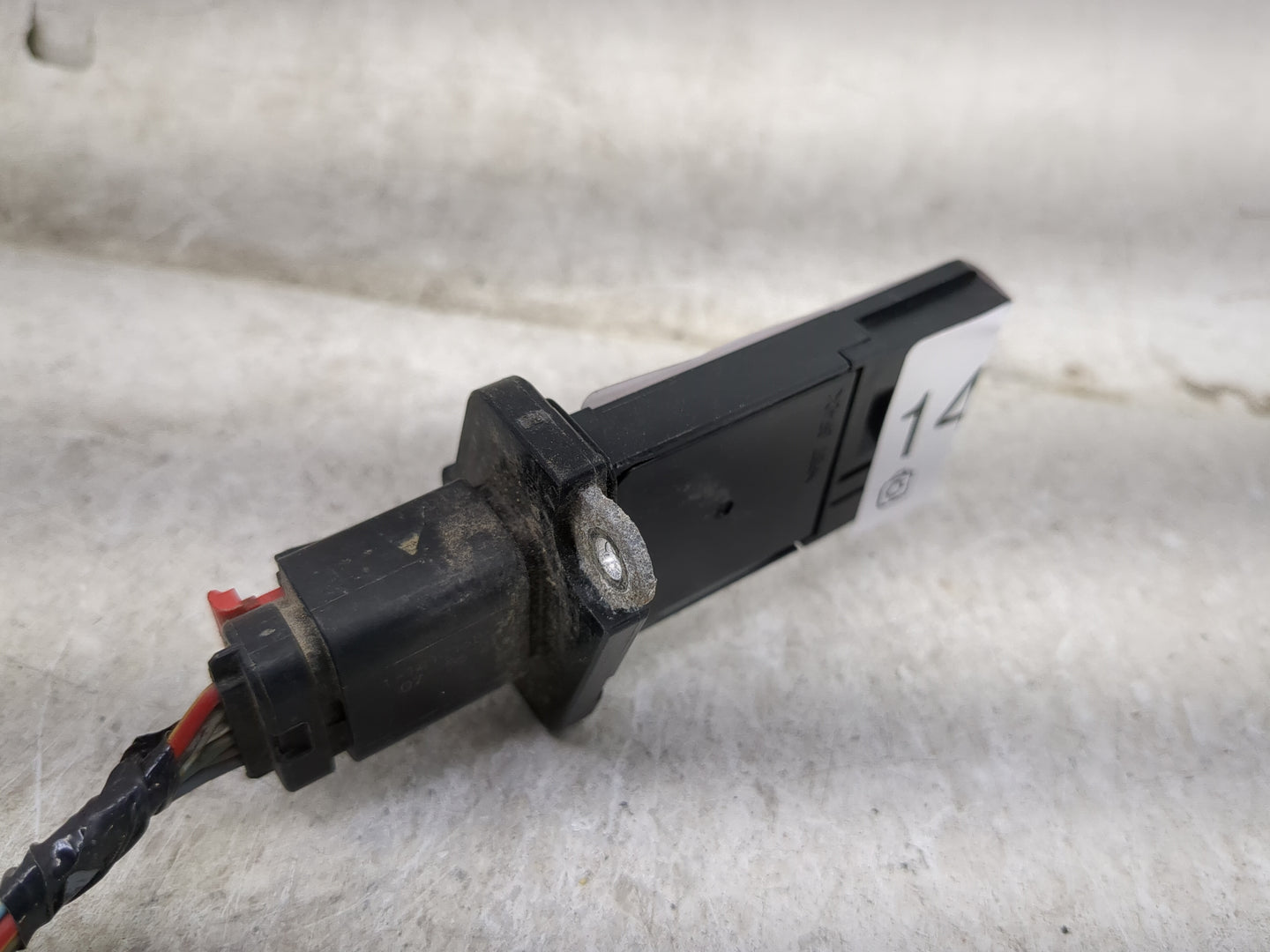 2004-2012 Ford Explorer Mass Air Flow Meter Maf - Oemusedautoparts1.com