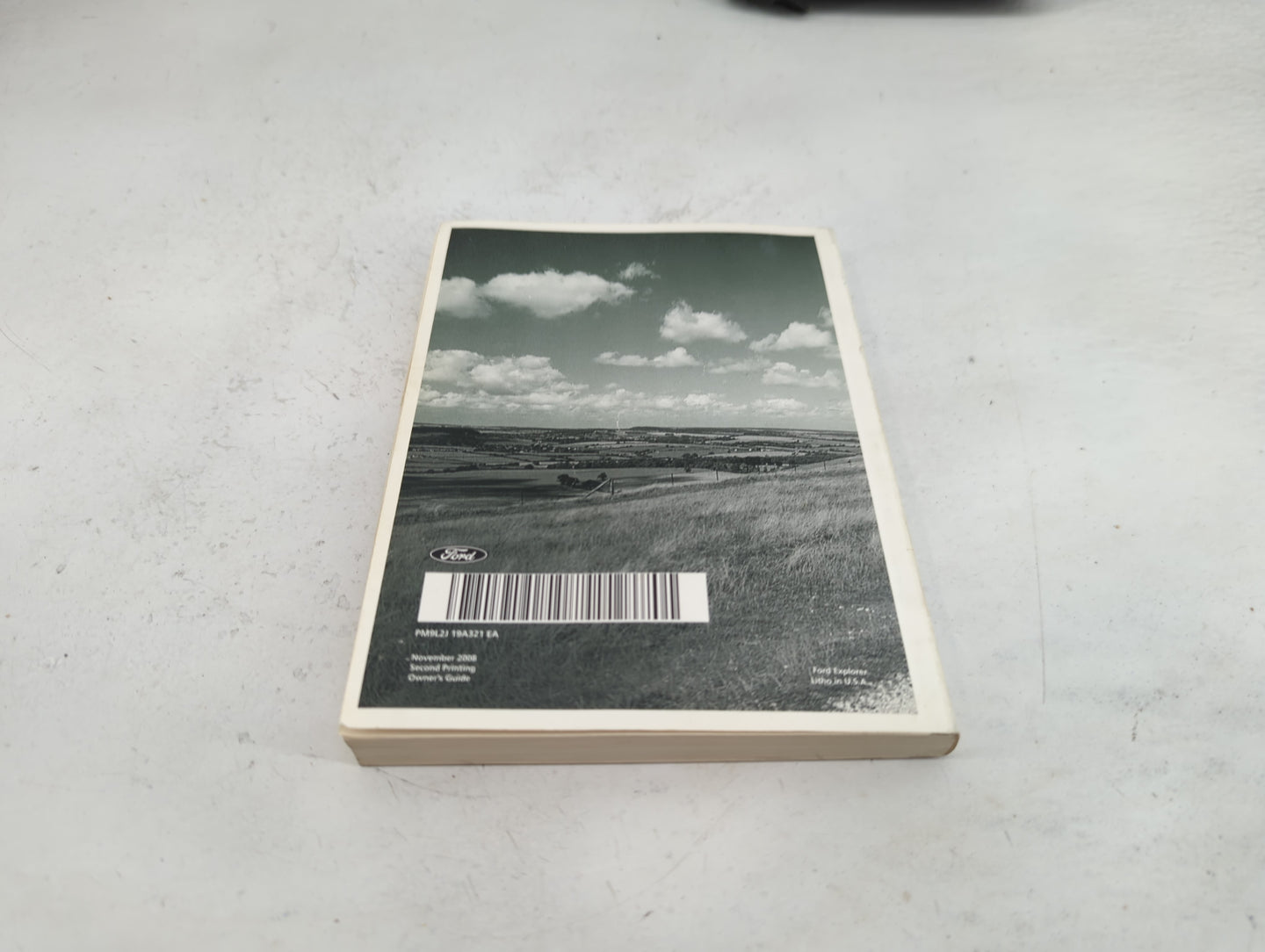 2009 Ford Explorer Owners Manual Book Guide P/N:9L2J-19A321-EA PM9L2J 19A321 EA OEM Used Auto Parts - Oemusedautoparts1.com