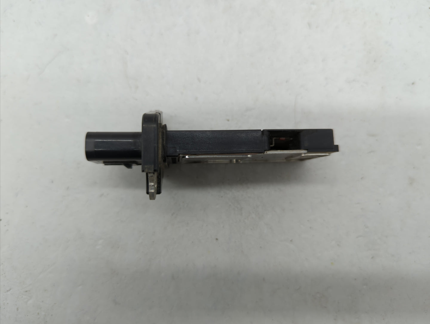 2004-2012 Ford Explorer Mass Air Flow Meter Maf - Oemusedautoparts1.com