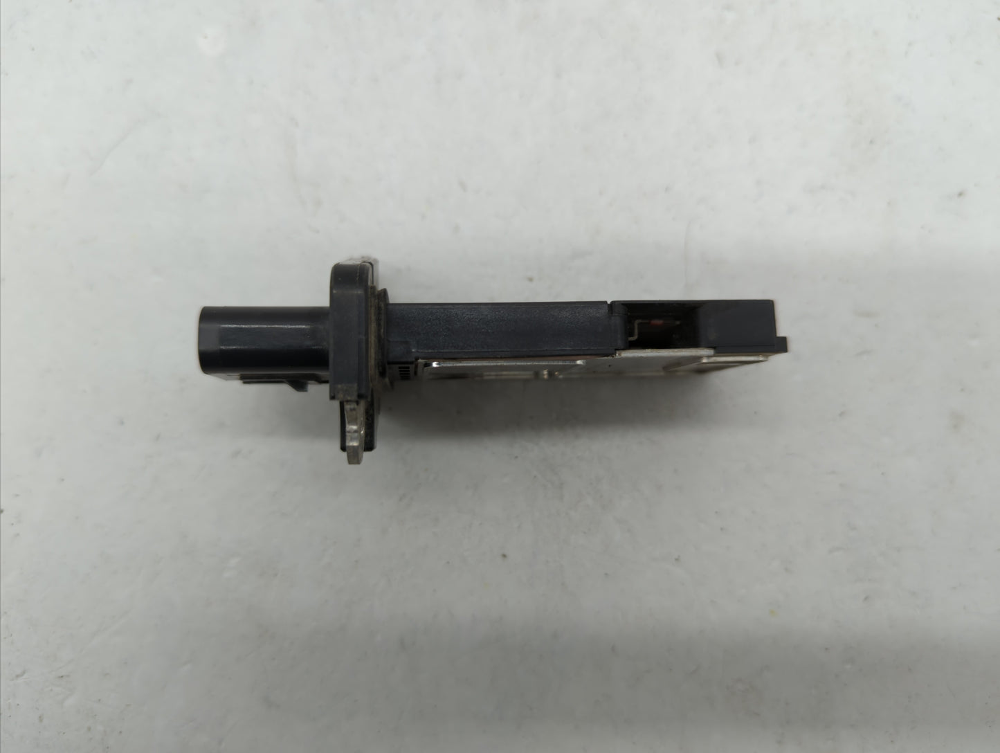 2004-2012 Ford Explorer Mass Air Flow Meter Maf - Oemusedautoparts1.com