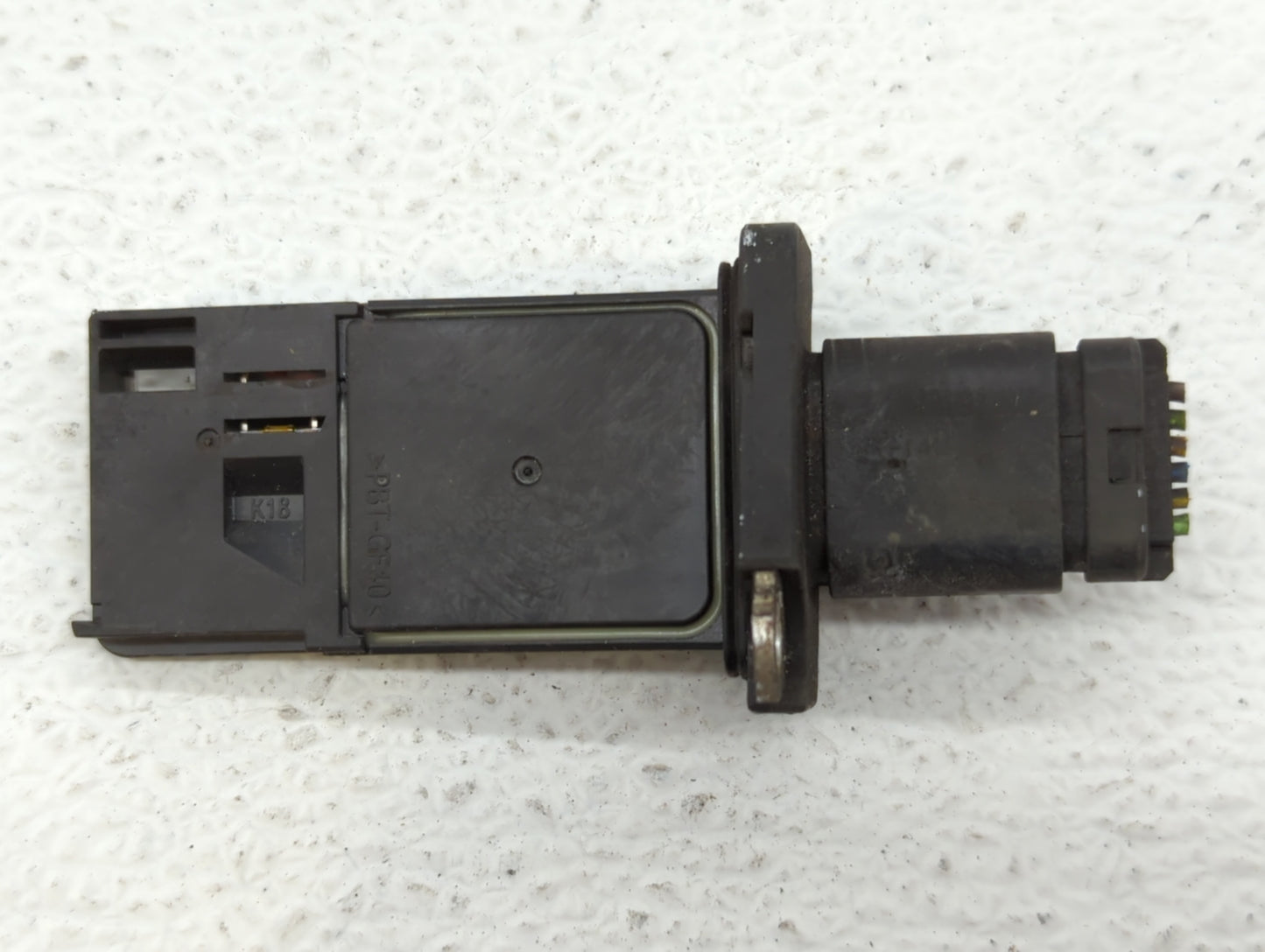2004-2012 Ford Explorer Mass Air Flow Meter Maf - Oemusedautoparts1.com