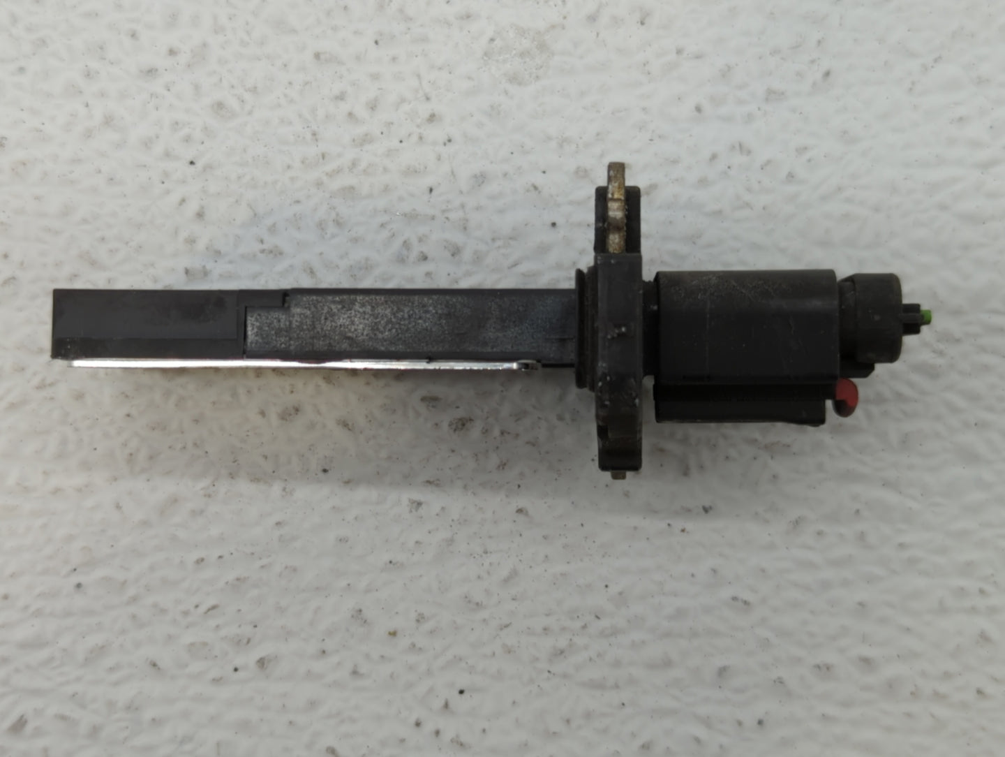 2004-2012 Ford Explorer Mass Air Flow Meter Maf - Oemusedautoparts1.com