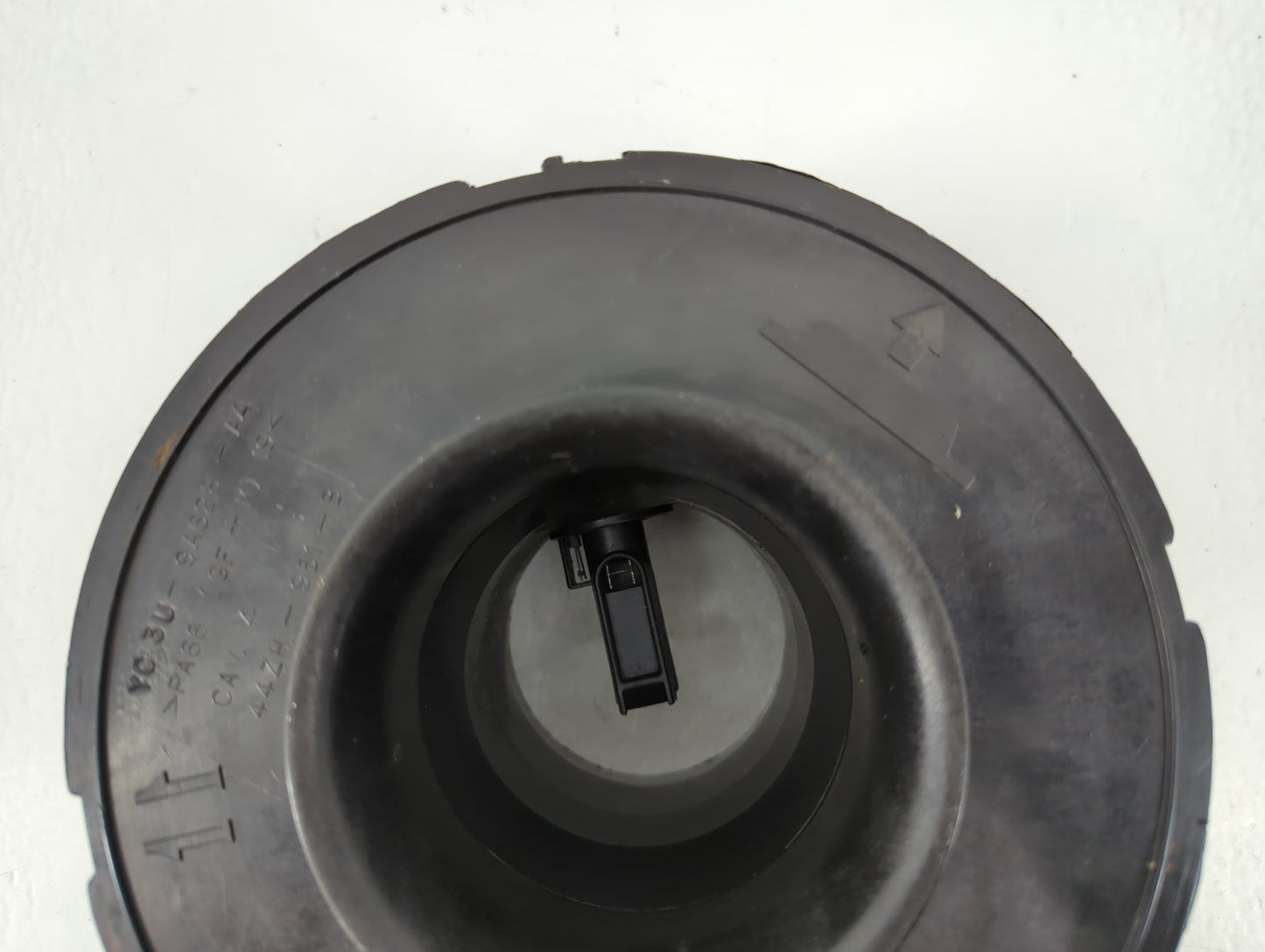 2004-2012 Ford Explorer Mass Air Flow Meter Maf - Oemusedautoparts1.com