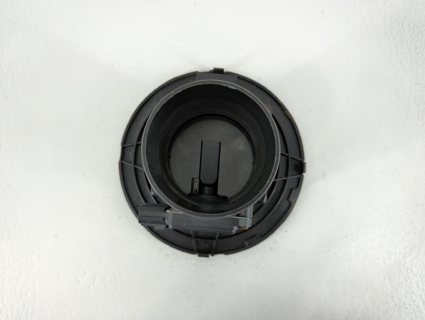 2004-2012 Ford Explorer Mass Air Flow Meter Maf - Oemusedautoparts1.com